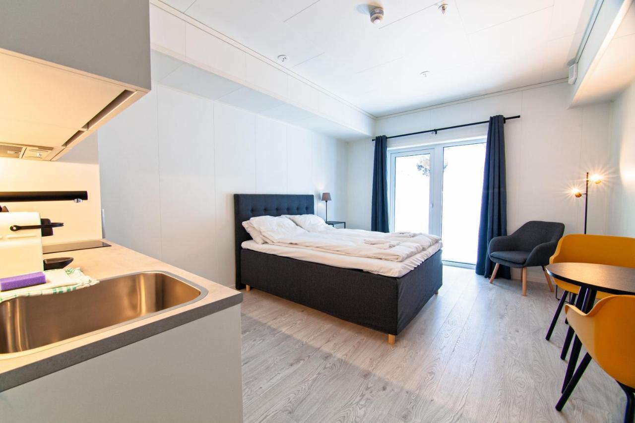 Stylish And Serviced Studio Apartment In Lofoten Svolvær Exterior foto
